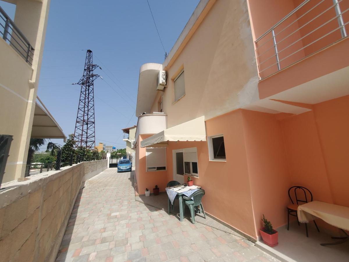 Guest House Vlorë Exterior foto