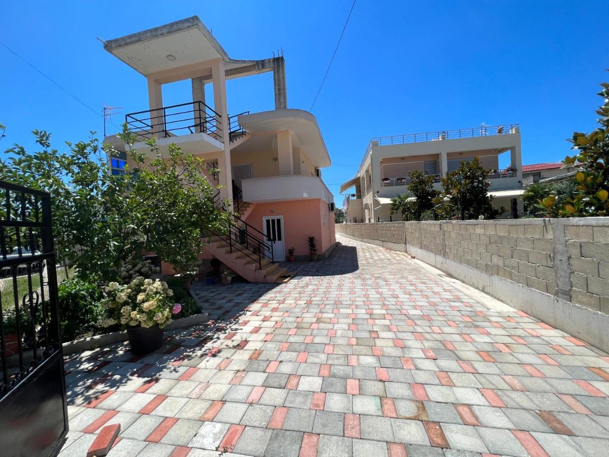 Guest House Vlorë Exterior foto