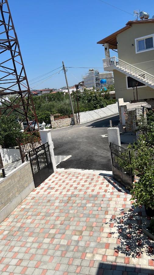 Guest House Vlorë Exterior foto