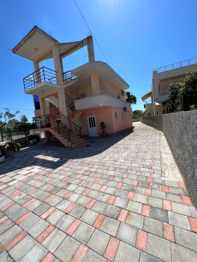 Guest House Vlorë Exterior foto
